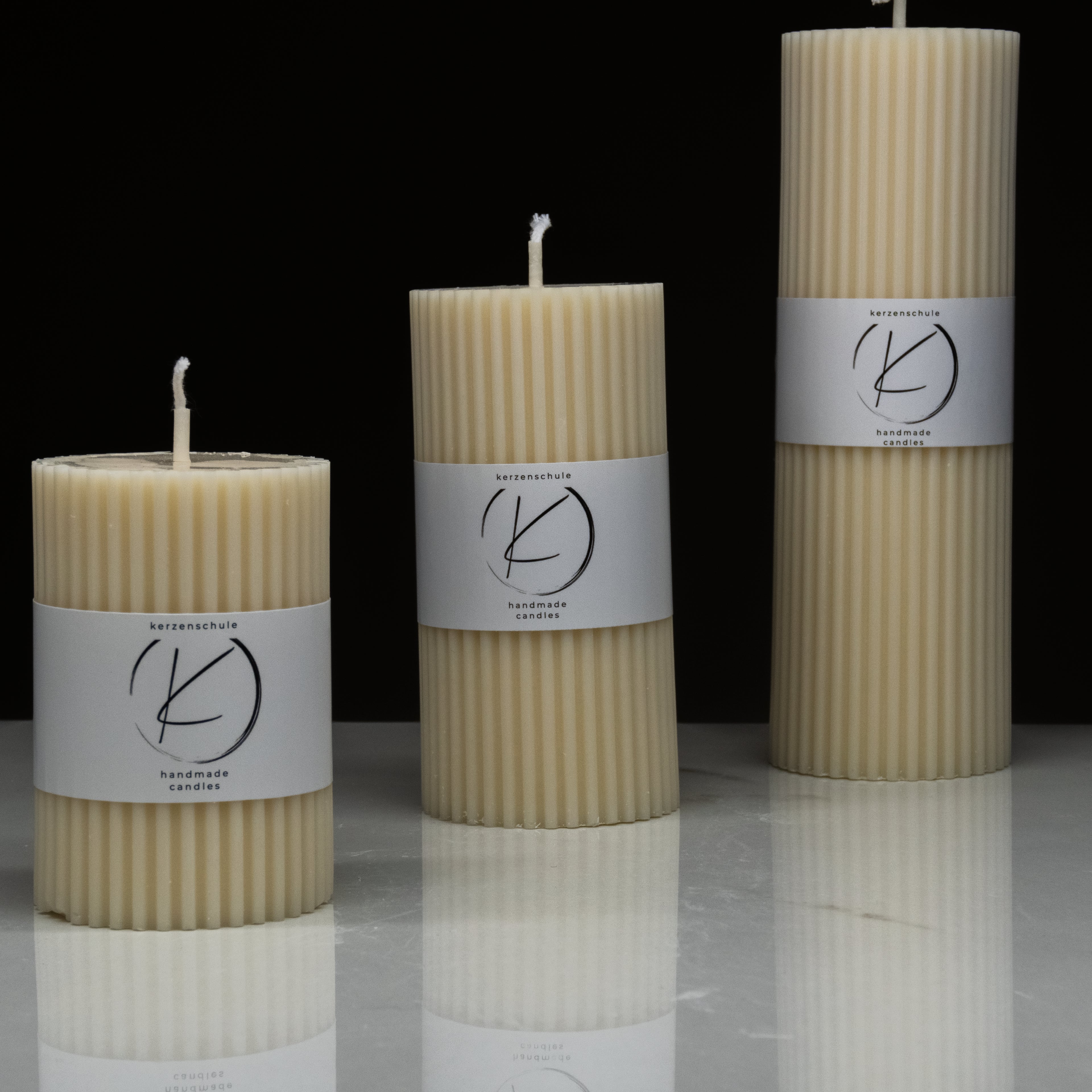 Rillenkerze B | Deko-Kerze aus Rapswachs