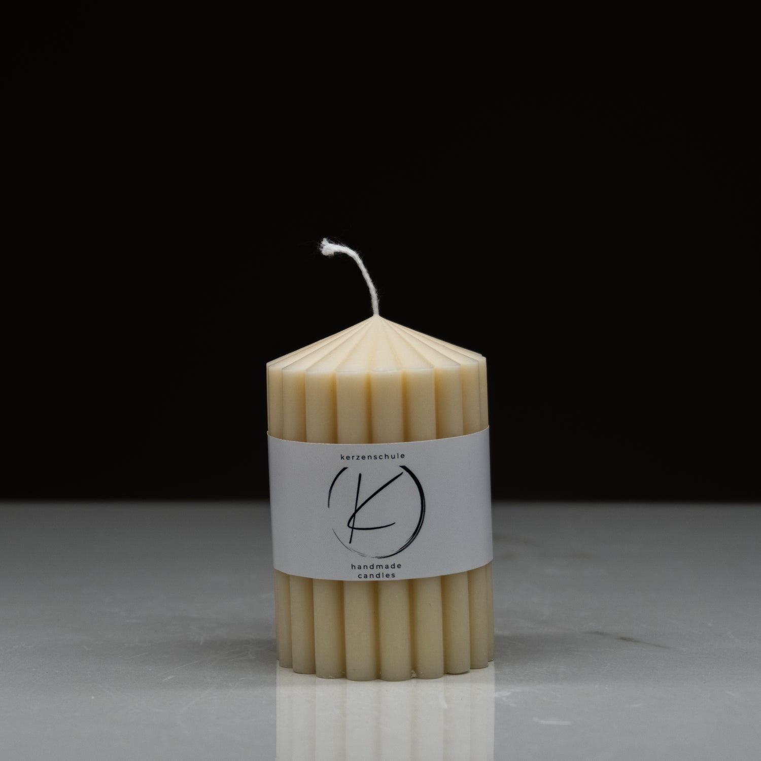 Rillenkerze A | Deko-Kerze aus Rapswachs