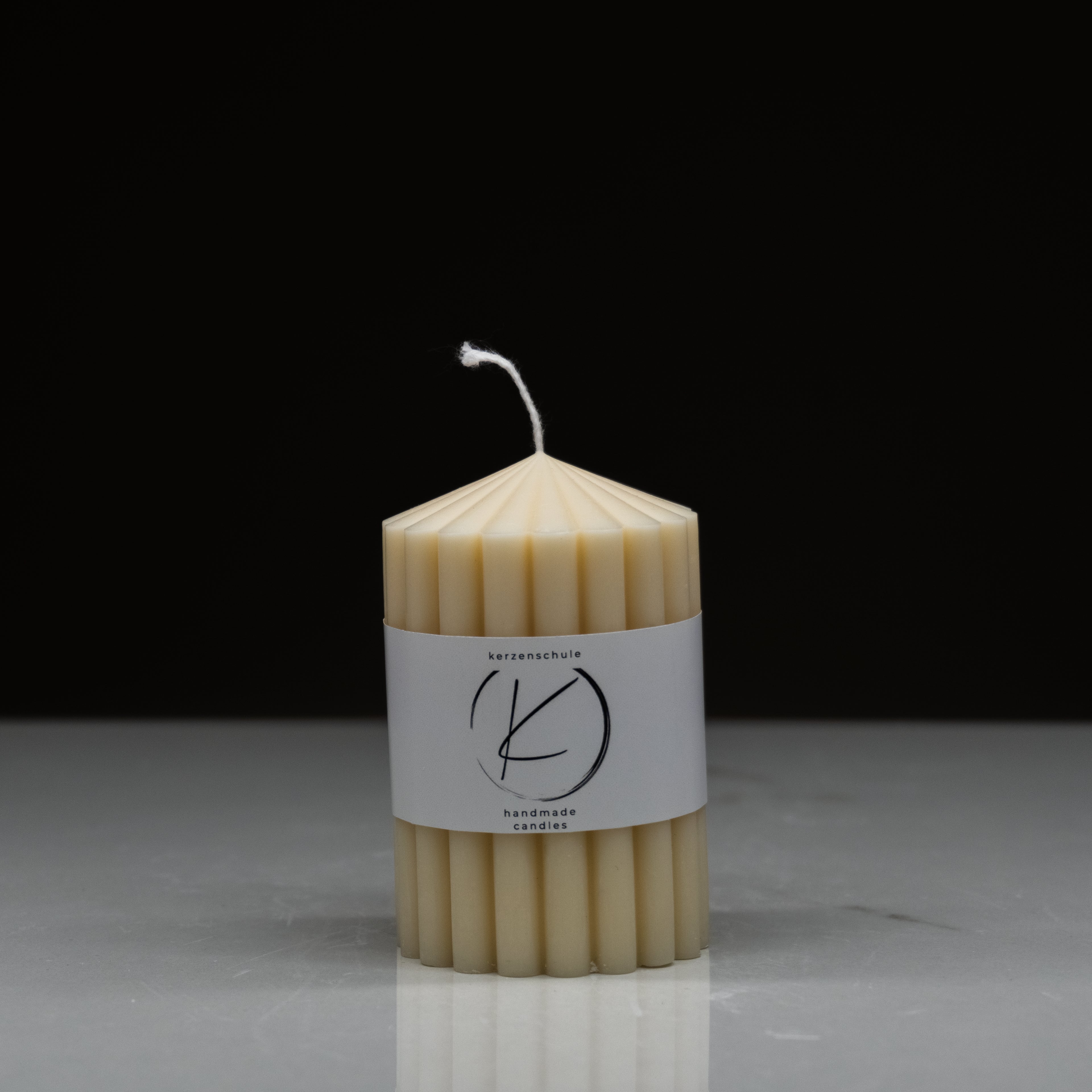 Rillenkerze A | Deko-Kerze aus Rapswachs